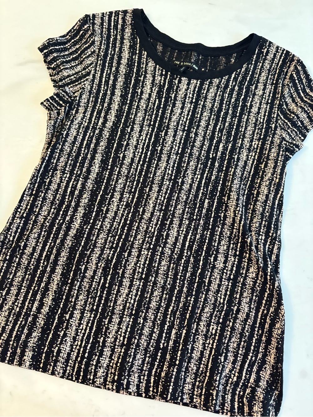 rag & bone Women’s Black and White Striped Short-Sleeve Too